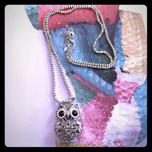 Brand new owl rhinestone necklace